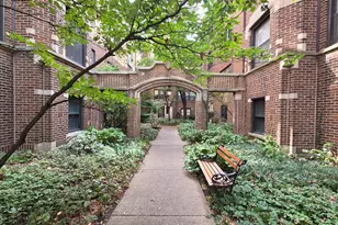 5457 S Ingleside Ave, Chicago, IL 60615 - Photo 23