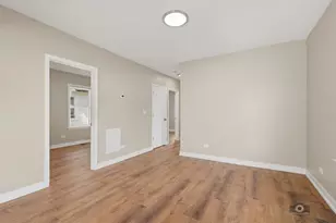 8721 S Constance Ave, Chicago, IL 60617 - Photo 5