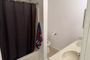 2013 Liberty Ln, Gurnee, IL 60031 - Photo 9