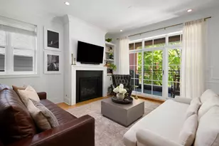 1900 N Sheffield Ave, Chicago, IL 60614 - Photo 3
