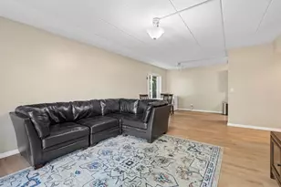 5S040 Pebblewood Ln, Naperville, IL 60563 - Photo 9