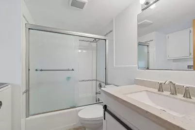 5S040 Pebblewood Lane #E105, Naperville, IL 60563 - Photo 17