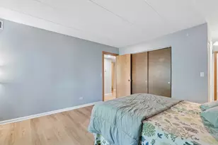 5S040 Pebblewood Ln, Naperville, IL 60563 - Photo 13