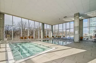 9725 Woods Dr, Skokie, IL 60077 - Photo 23