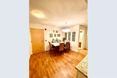 9725 Woods Drive #1203, Skokie, IL 60077 - Photo 5