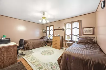 1610 Elmdale Avenue, Glenview, IL 60026 - Photo 19