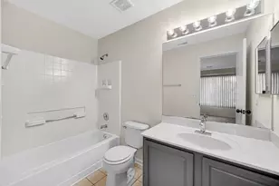 1655 Geneva Dr, Wheeling, IL 60090 - Photo 15