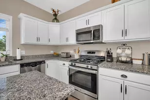 2951 Brett Dr, New Lenox, IL 60451 - Photo 9