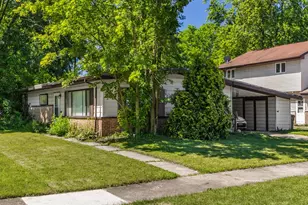 329 Somonauk St, Park Forest, IL 60466 - Photo 3