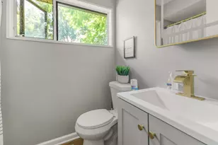 329 Somonauk St, Park Forest, IL 60466 - Photo 9
