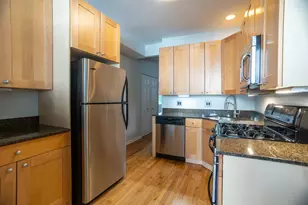 6829 N Greenview Ave, Chicago, IL 60626 - Photo 5