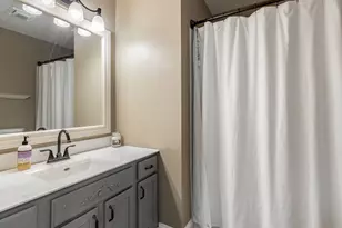 4716 Oregon Trail, McHenry, IL 60050 - Photo 19
