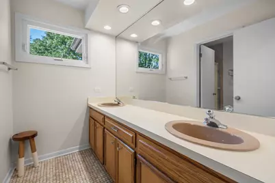 559 Hillside Drive, Highland Park, IL 60035 - Photo 23