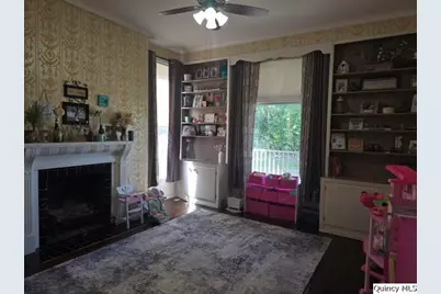 230 Ft. Edwards Drive, Warsaw, IL 62379 - Photo 5
