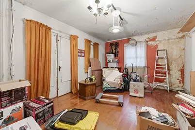 2019 W Chase Avenue, Chicago, IL 60645 - Photo 5