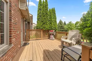 7468 E Plank Trail Ct, Frankfort, IL 60423 - Photo 3