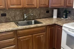 4250 N Marine Dr, Chicago, IL 60613 - Photo 11