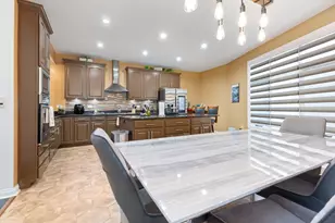 7019 168th St, Tinley Park, IL 60477 - Photo 11