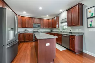 21042 Lakewoods Ln, Shorewood, IL 60404 - Photo 7