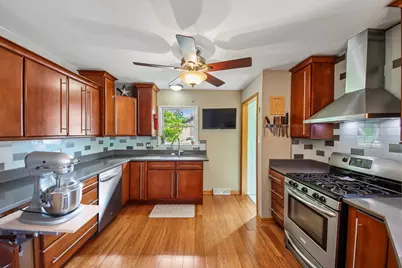 5135 155th Street, Oak Forest, IL 60452 - Photo 7