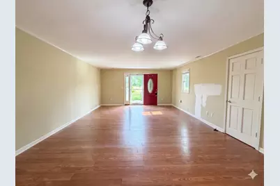 14914 W South Street Road, Woodstock, IL 60098 - Photo 5