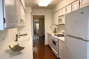 3350 N Carriageway Dr, Arlington Heights, IL 60004 - Photo 5