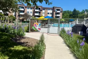 3350 N Carriageway Dr, Arlington Heights, IL 60004 - Photo 21