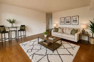 3350 N Carriageway Dr, Arlington Heights, IL 60004 - Photo 15