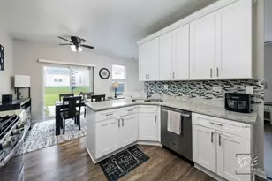 3608 Indian Head Ln, Joliet, IL 60435 - Photo 9