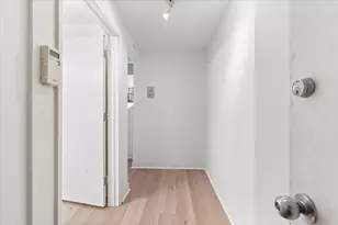 3145 N Cambridge Ave, Chicago, IL 60657 - Photo 17