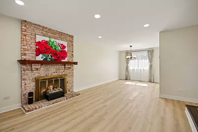 7 Blue Jay Court, Woodridge, IL 60517 - Photo 9