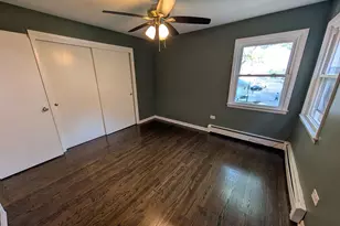 8642 W Berwyn Ave, Chicago, IL 60656 - Photo 11