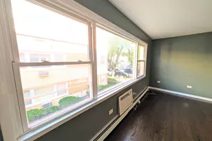 8642 W Berwyn Ave, Chicago, IL 60656 - Photo 7