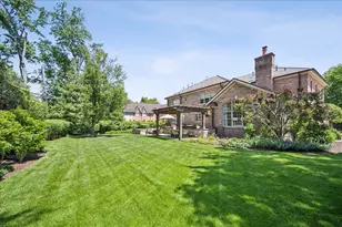 1620 Canterbury Ln, Glenview, IL 60025 - Photo 33
