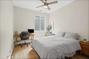 1433 W Belle Plaine Ave, Chicago, IL 60613 - Photo 11