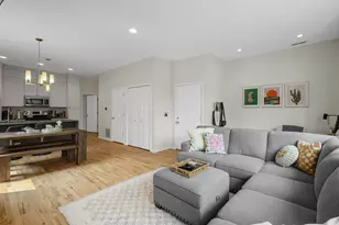1433 W Belle Plaine Ave, Chicago, IL 60613 - Photo 7