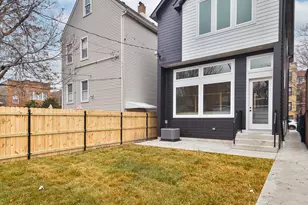 5355 N Melvina Ave, Chicago, IL 60630 - Photo 25