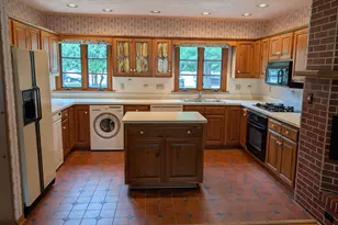 1225 Tilton Park Dr, Rochelle, IL 61068 - Photo 5