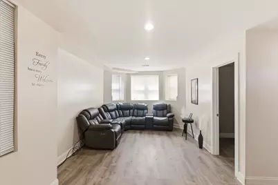 203 N Leamington Avenue, Chicago, IL 60644 - Photo 3