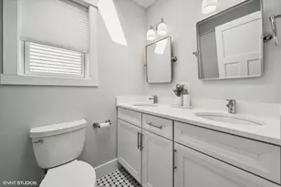 2630 N Whipple St, Chicago, IL 60647 - Photo 27