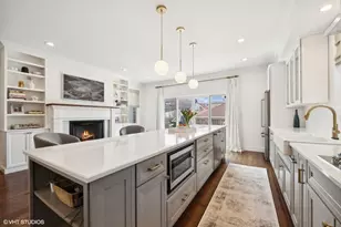 2630 N Whipple St, Chicago, IL 60647 - Photo 17