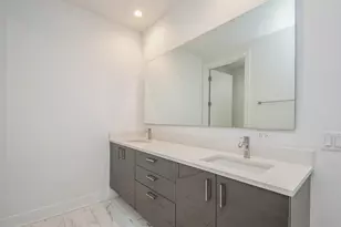 1701 W Webster Ave, Chicago, IL 60614 - Photo 13