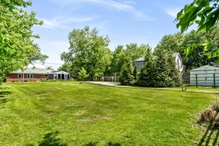 209 Woodrig Rd, Bloomington, IL 61704 - Photo 43