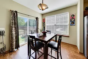 1179 W Maggie Ln, Romeoville, IL 60446 - Photo 7