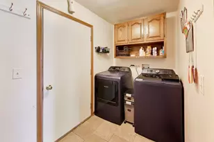 1179 W Maggie Ln, Romeoville, IL 60446 - Photo 13