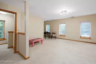 383 W Park Ave, Aurora, IL 60506 - Photo 19