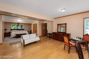 383 W Park Ave, Aurora, IL 60506 - Photo 13