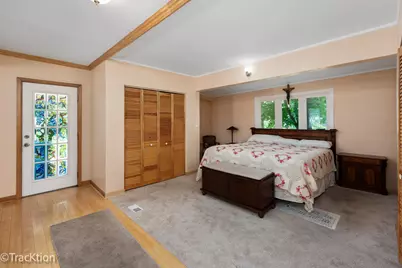 383 W Park Avenue, Aurora, IL 60506 - Photo 11