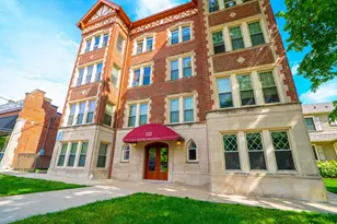 532 Hillside Ave, Glen Ellyn, IL 60137 - Photo 1