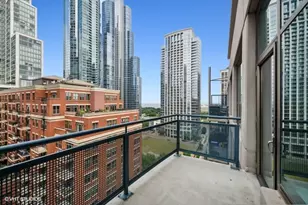 125 E 13th St, Chicago, IL 60605 - Photo 15